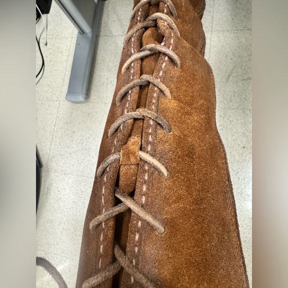 Frye Women’s Parker Brown Lace-Up Knee-High Moc Boots - Picture 10 of 16